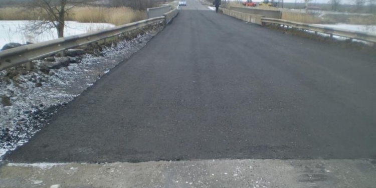 К слову о погоде: трассу Т-15-08 продолжают ремонтировать