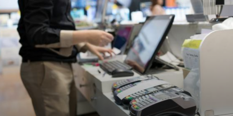 В Минэкономики заявили, что не будут требовать от предпринимателей повсеместной установки терминалов