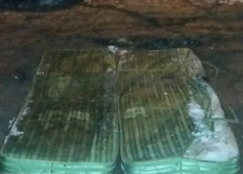 Воронежское ноу-хау: ямы на дорогах закрыли… матрасами