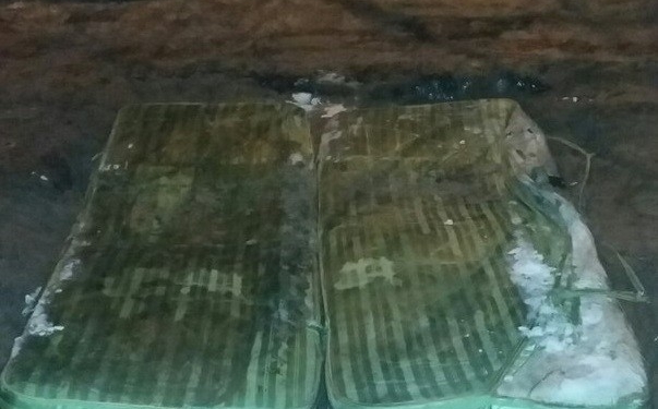 Воронежское ноу-хау: ямы на дорогах закрыли… матрасами