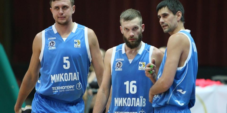 МБК «Николаев» расстался с защитником Александром Шостухой
