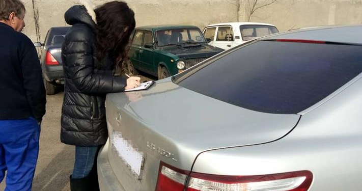 В Николаеве владелец «Лексуса» задолжал за алименты 45 тыс.грн.