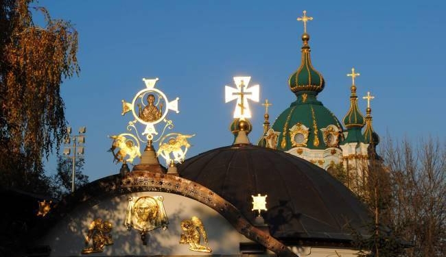 «Заграница нам поможет»: наместник монастыря УПЦ МП попросил Трампа защитить часовню, построенную у фундамента Десятинной церкви в Киеве