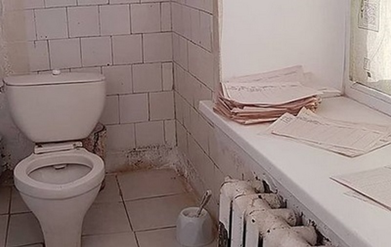 В одной из больниц в глубинке России вместо туалетной бумаги используют истории болезни 1