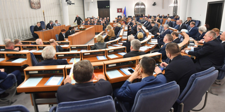 В Польше введена уголовная ответственность за отрицание преступлений украинских националистов против поляков