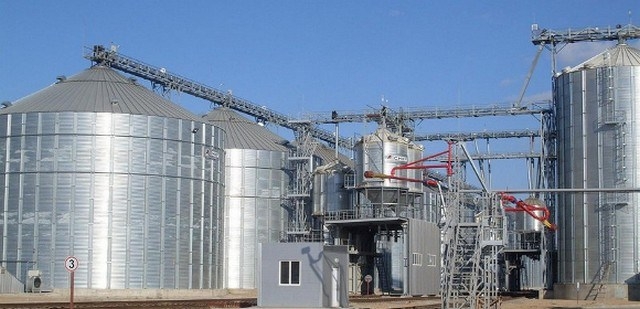 Вооруженный рейдерский захват соевого завода в Новой Каховке – 7 человек в больнице