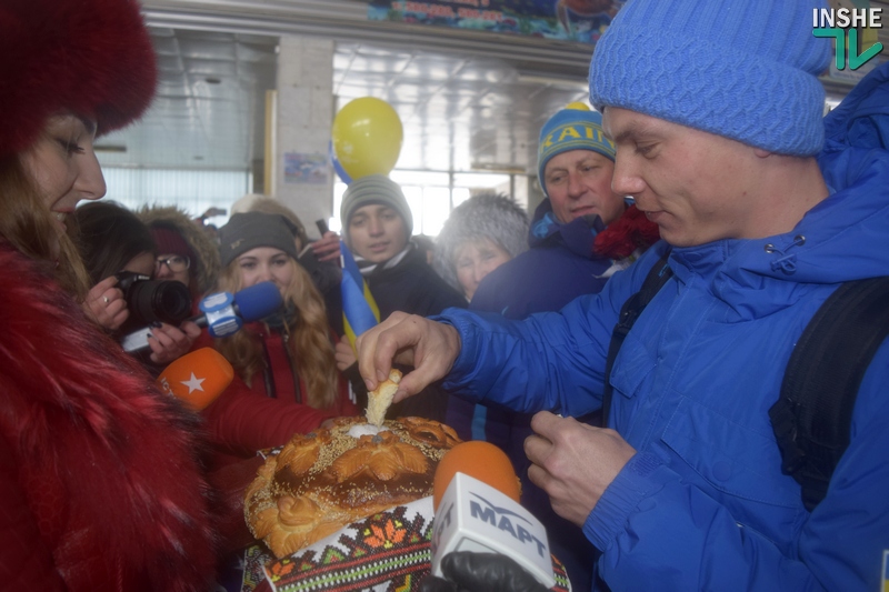 «Мы тобой сильно гордимся!»: как Николаев своего олимпийского чемпиона Александра Абраменко встречал 29