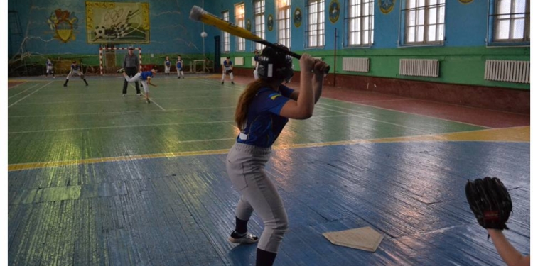 Вы знаете, что такое индор-бейсбол? А николаевские дети в него играют, причем успешно