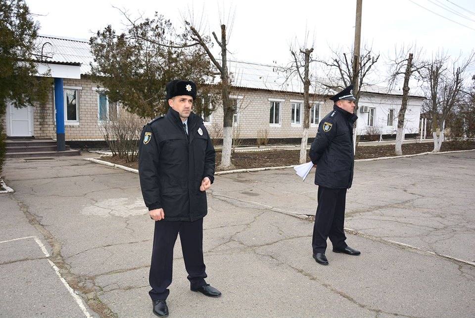 Николаевские полицейские ушли на сборы 3