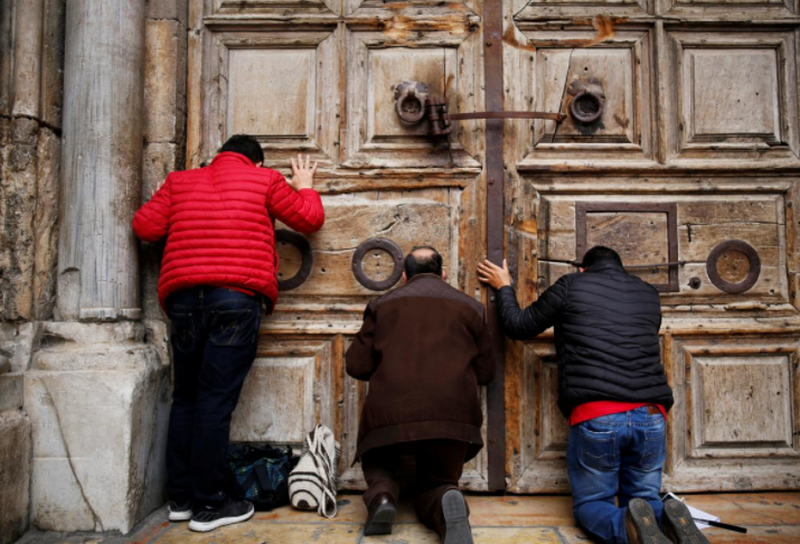 В Иерусалиме закрыли Храм Гроба Господня – протестуют против нового налогового законодательства в Израиле 1