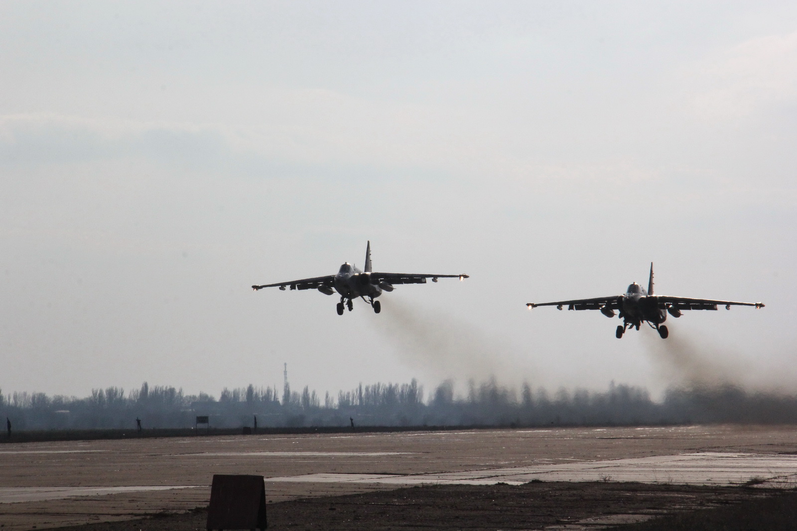 Летчики-истребители 204-й бригады им.Покрышкина с коллегами-штурмовиками отработали на Николаевщине летную смену