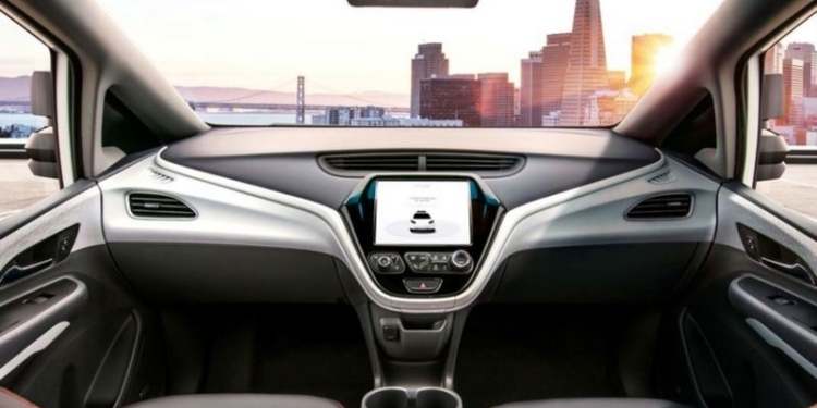 В США испытают автомобили без руля, которыми управляют удаленные водители