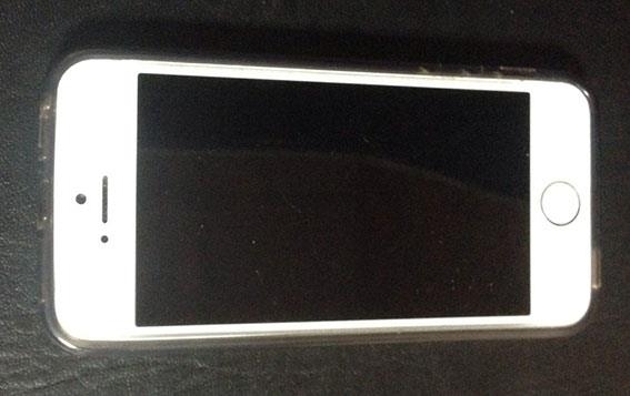 В Николаеве семейная пара с пистолетом на улице ограбила несовершеннолетнюю