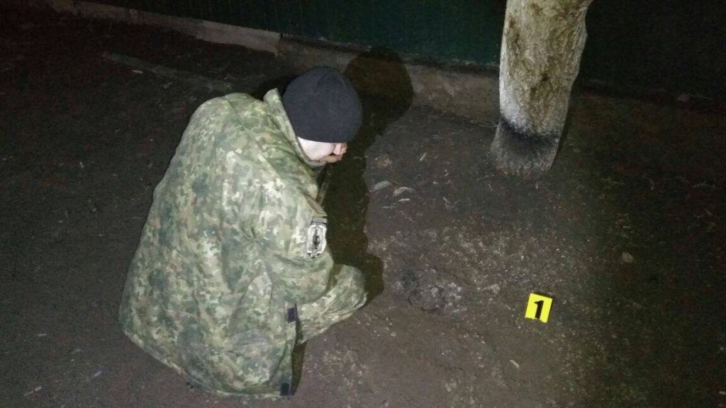 В Николаевской области во двор дома бросили гранату 3