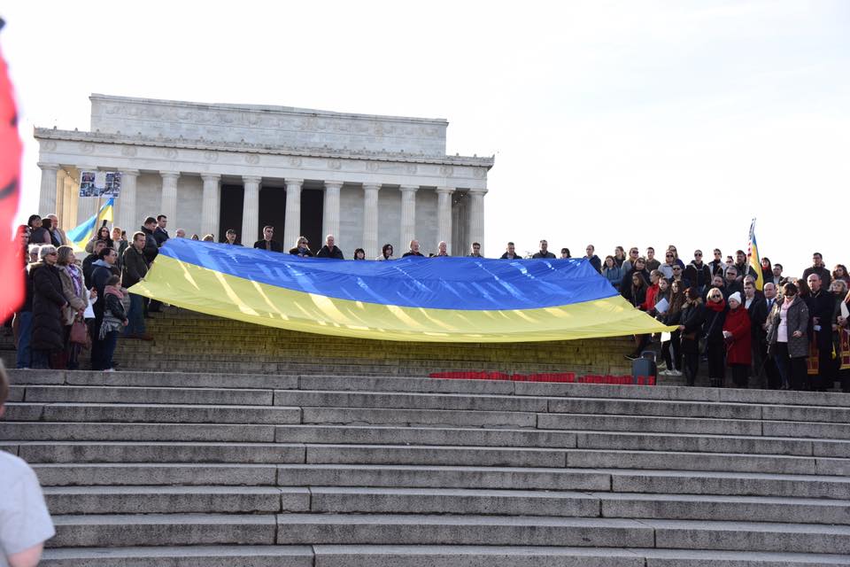 В Вашингтоне почтили память Героев Небесной Сотни 18