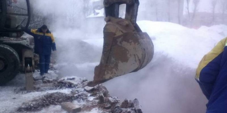 В Харькове второй день ликвидируют аварию на системах теплоснабжения – для обогрева жилых домов задействовали воздушные тепловые пушки