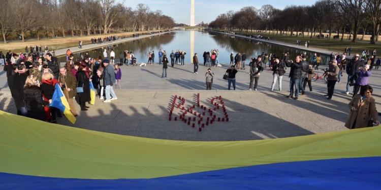 В Вашингтоне почтили память Героев Небесной Сотни