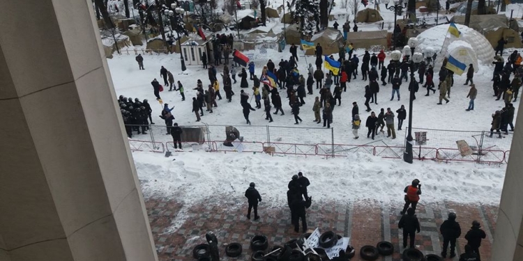 Потасовка под ВР. Ранены 2 полицейских ОБНОВЛЕНО