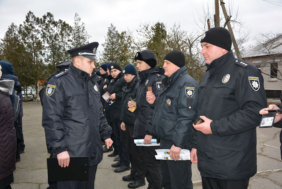 Николаевские полицейские ушли на сборы 5