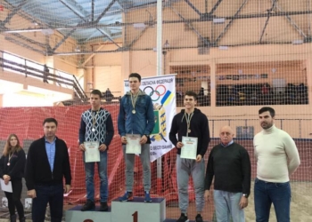 Юный спортсмен из Николаева добыл победу на чемпионате Украины по академической гребле на эргометре