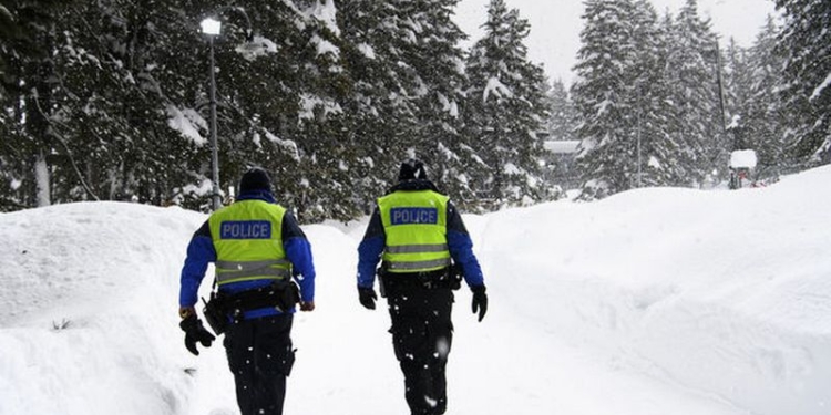 В Швейцарии грабители во время налета на инкассаторов унесли около 26 млн евро