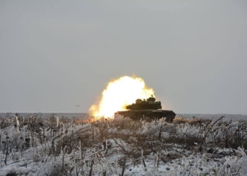 Танкисты 79-й Николаевской отдельной десантно-штурмовой бригады провели боевые стрельбы