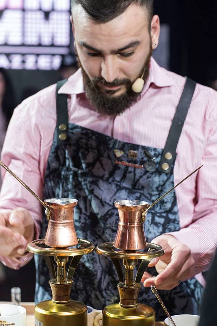 Бариста из Киева стал Чемпионом мира по завариванию кофе в джезве 1