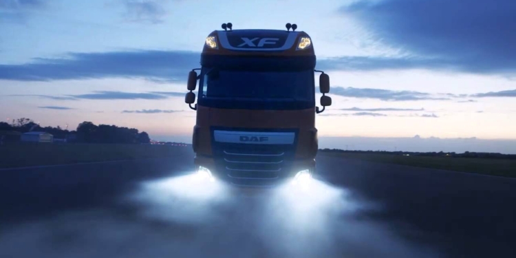 На дороге возле Троицкого загорелся грузовик – тормоза не выдержали