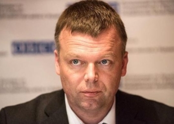 Война в Донбассе имеет признаки навязанного извне конфликта, – Хуг