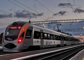 Укрзализныця подписала контракт с General Electric на $1 млрд.  – мы покупаем у них локомотивы (ОБНОВЛЕНО)