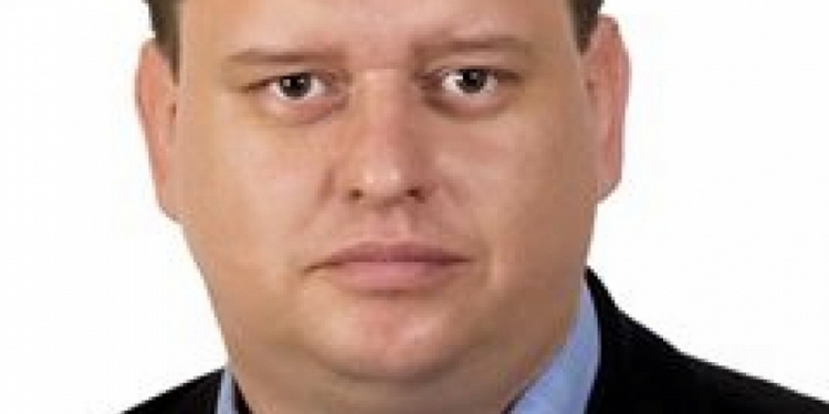 «Дело о кожаном кресле»: вышедший под залог глава Кривоозерской РГА Алексей Мирошниченко заявляет, что ни кресла, ни меченых денег не было