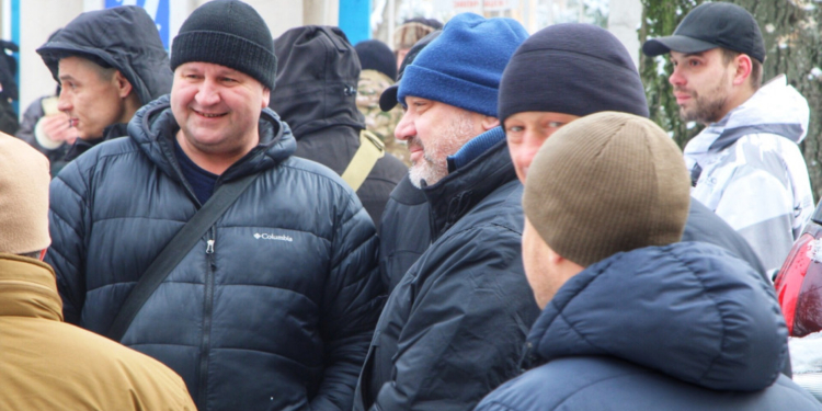 Титушки – востребованная “профессия”. В Одессе сегодня захватили санаторий, на который претендует Минюст