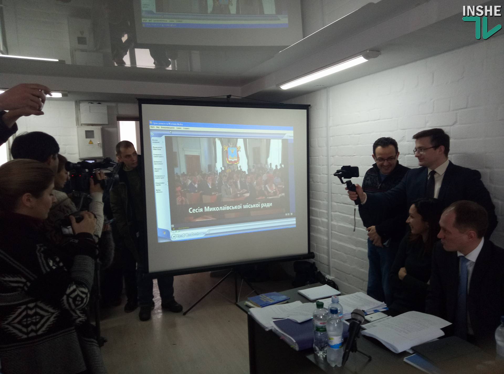 Суд по Сенкевичу. Юрдепартамент мэрии предложил суду посмотреть всю сессию, на которой сняли мэра