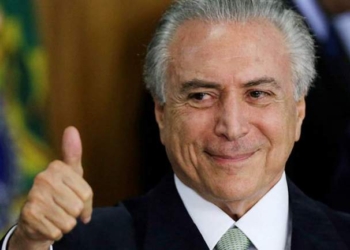 Президенту Бразилии забыл доказать, что он живой. Это обошлось ему в $14 тыс.