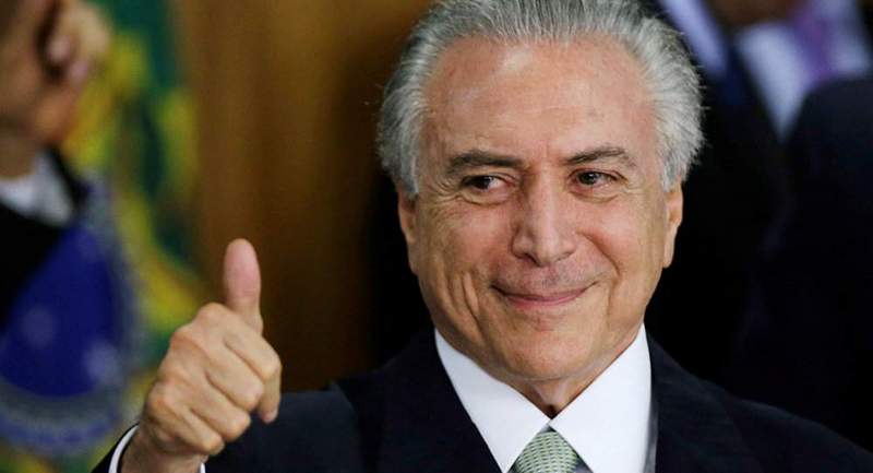 Президенту Бразилии забыл доказать, что он живой. Это обошлось ему в $14 тыс. 1