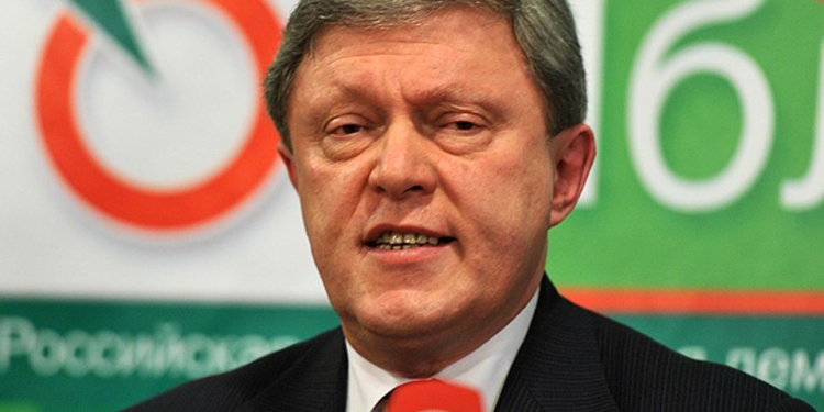 Неожиданно. Главным по переговорам по Донбассу от РФ может стать Явлинский