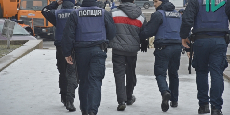 Акция сторонников Саакашвили в Николаеве: Потасовки из-за музыки, обвинения власти в провокациях