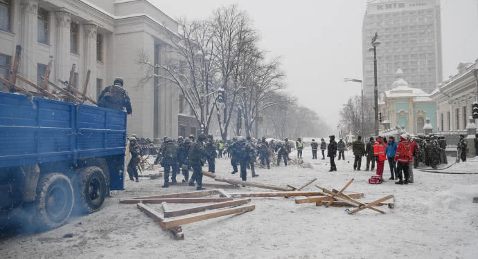 Палаточный лагерь под ВР демонтирован, все его участники задержаны – СМИ
