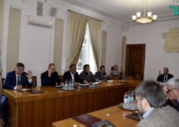 В Николаеве нашли деньги на выплаты задолженности по зарплате учителям – сняли со статьи по зарплате работникам детских садов