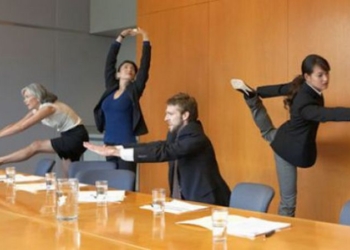 В здоровом теле – здоровый дух: в Таджикистане работники всех государственных структур обязали по субботам участвовать в утренней зарядке