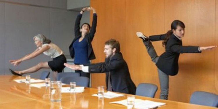 В здоровом теле – здоровый дух: в Таджикистане работники всех государственных структур обязали по субботам участвовать в утренней зарядке