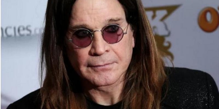 Ничто человеческое звездам хеви-металла и хард-рока не чуждо: как развозчик пиццы в Канаде получил неожиданный подарок от Оззи Осборна и Закка Уайлда