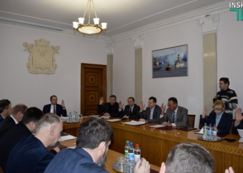 Металлические гаражи в Центральном районе Николаева еще постоят – из-за недоработанности проекта решения исполком снял вопросы с рассмотрения