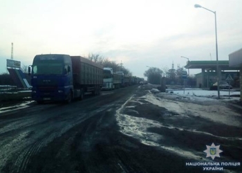 На Николаевщине разблокировали две дороги – протестующее готовы ждать до четверга