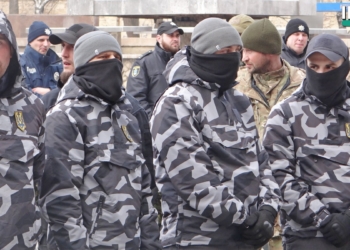 На сегодня все. Следующая акция против губернатора Савченко пройдет в Киеве