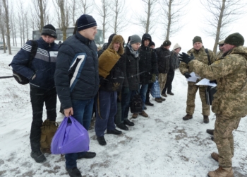 Только практическая боевая подготовка «в поле»: Николаевщина оправила в учебные центры и воинские части более 250 резервистов
