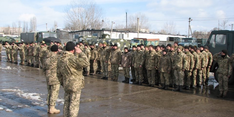 Отслужу как надо и вернусь: подразделение 406-й отдельной артбригады ВМС вернулось в Николаев