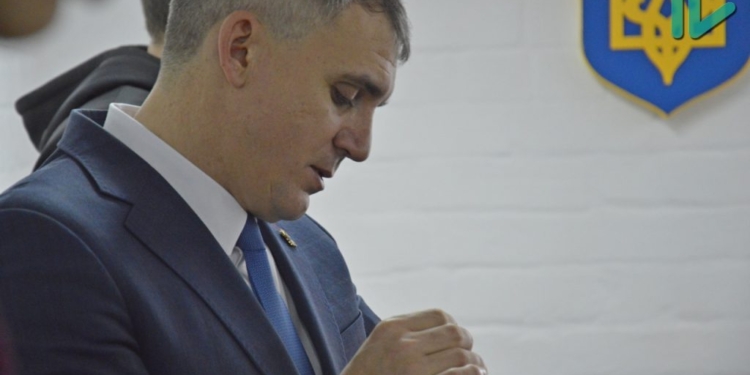 Сенкевич заявил о готовности сотрудничать с губернатором Савченко: Амбиции и обиды выкину через плечо