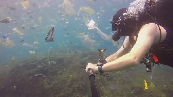 Что мы делаем? Даже райские острова загажены пластиковыми отходами