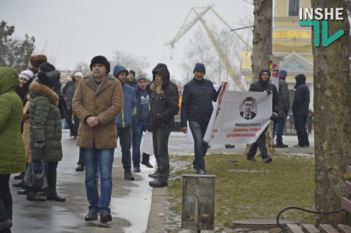 Акция сторонников Саакашвили в Николаеве: Потасовки из-за музыки, обвинения власти в провокациях 24